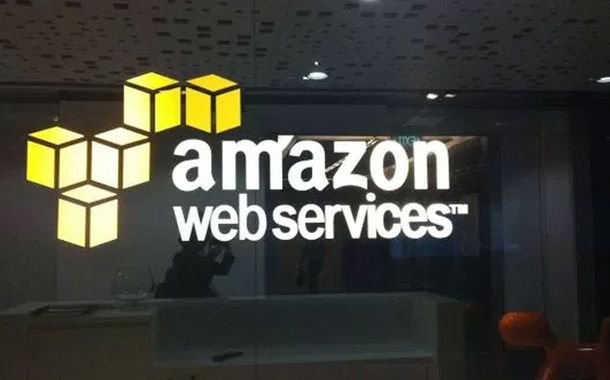 AWS Launches Instances