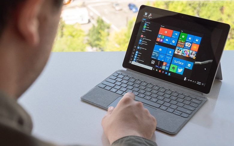 Microsoft Surface Go