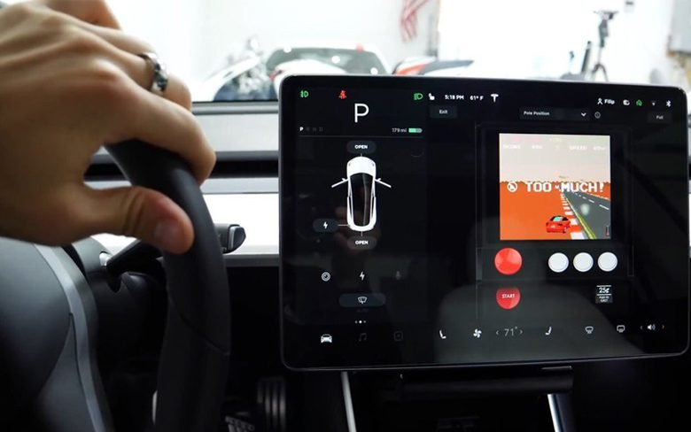 Tesla Classic Pole Position Game