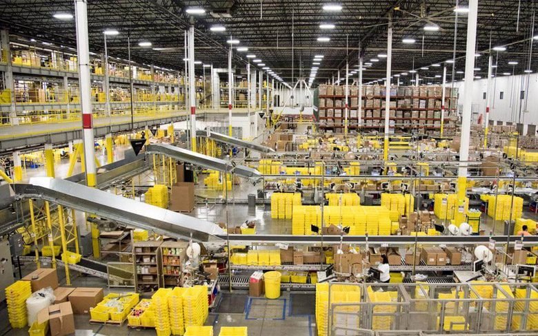 Amazon Self-Driving Forklifts