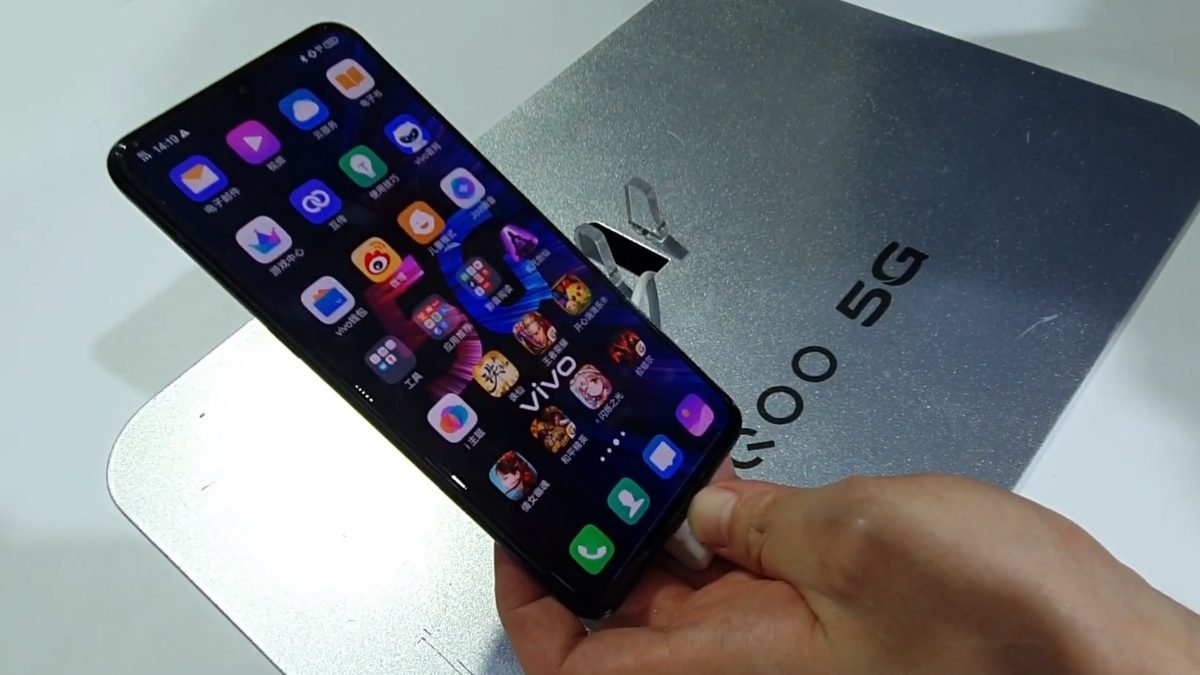 Vivo iQOO 5G Review