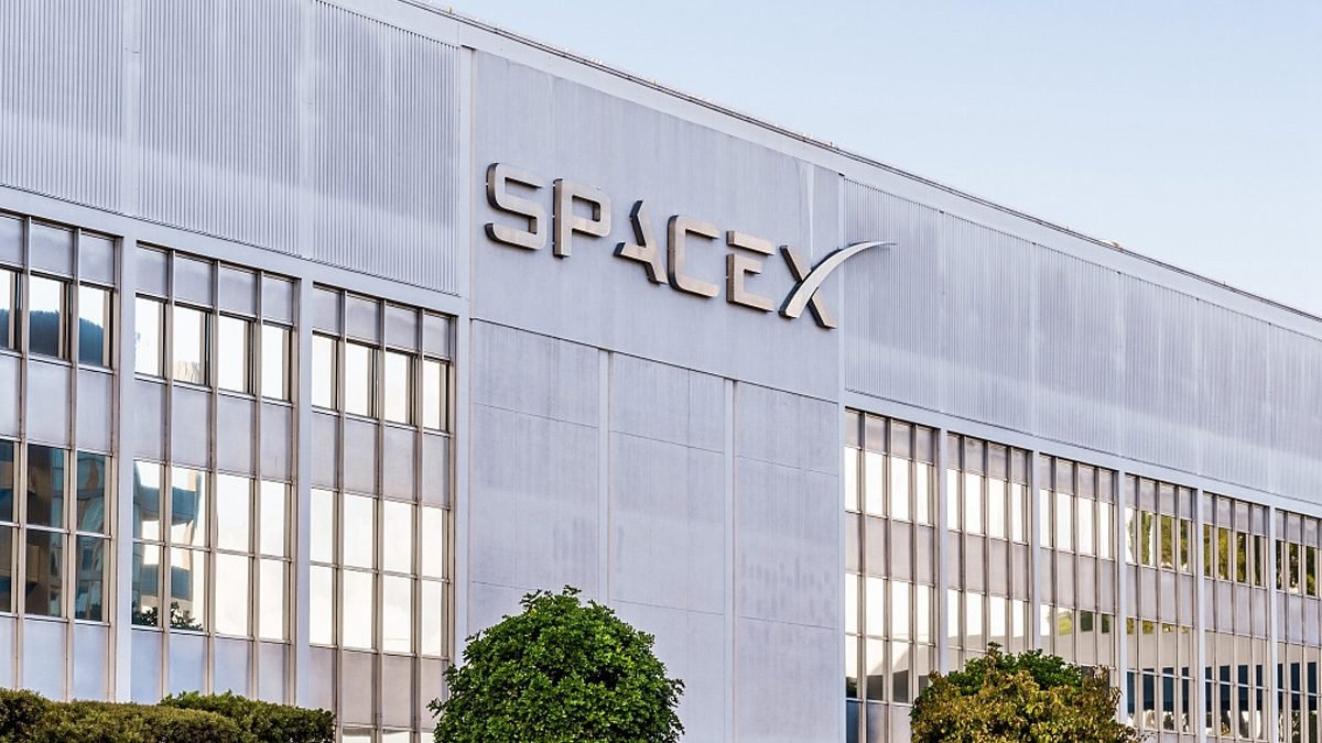 Spacex News Full Coverage Updates Techgenyz