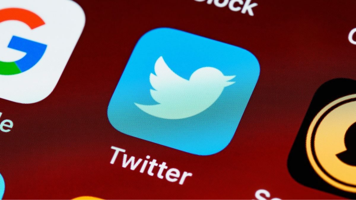 Twitter Icon On Phone Screen