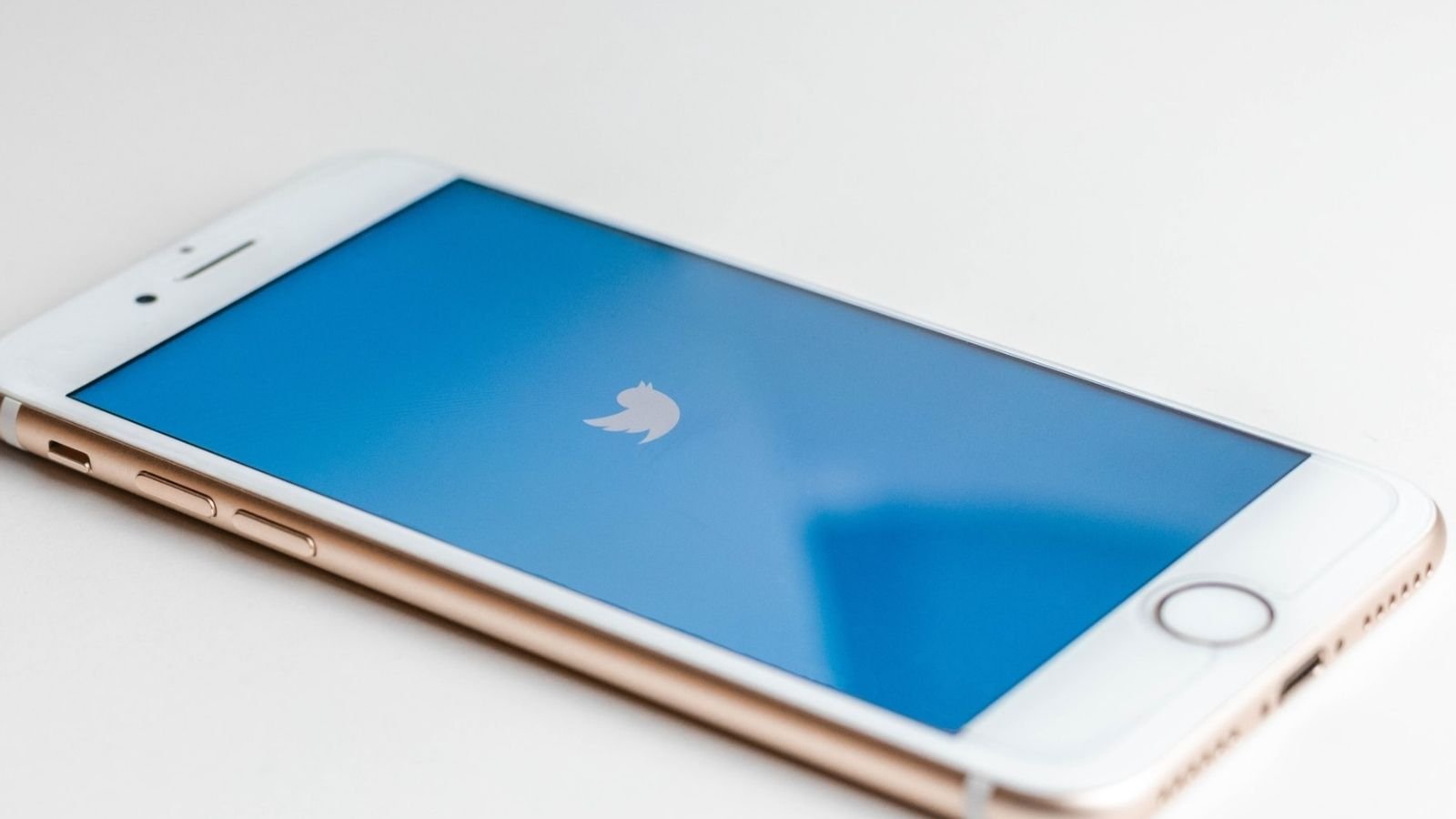 Twitter App On Mobile