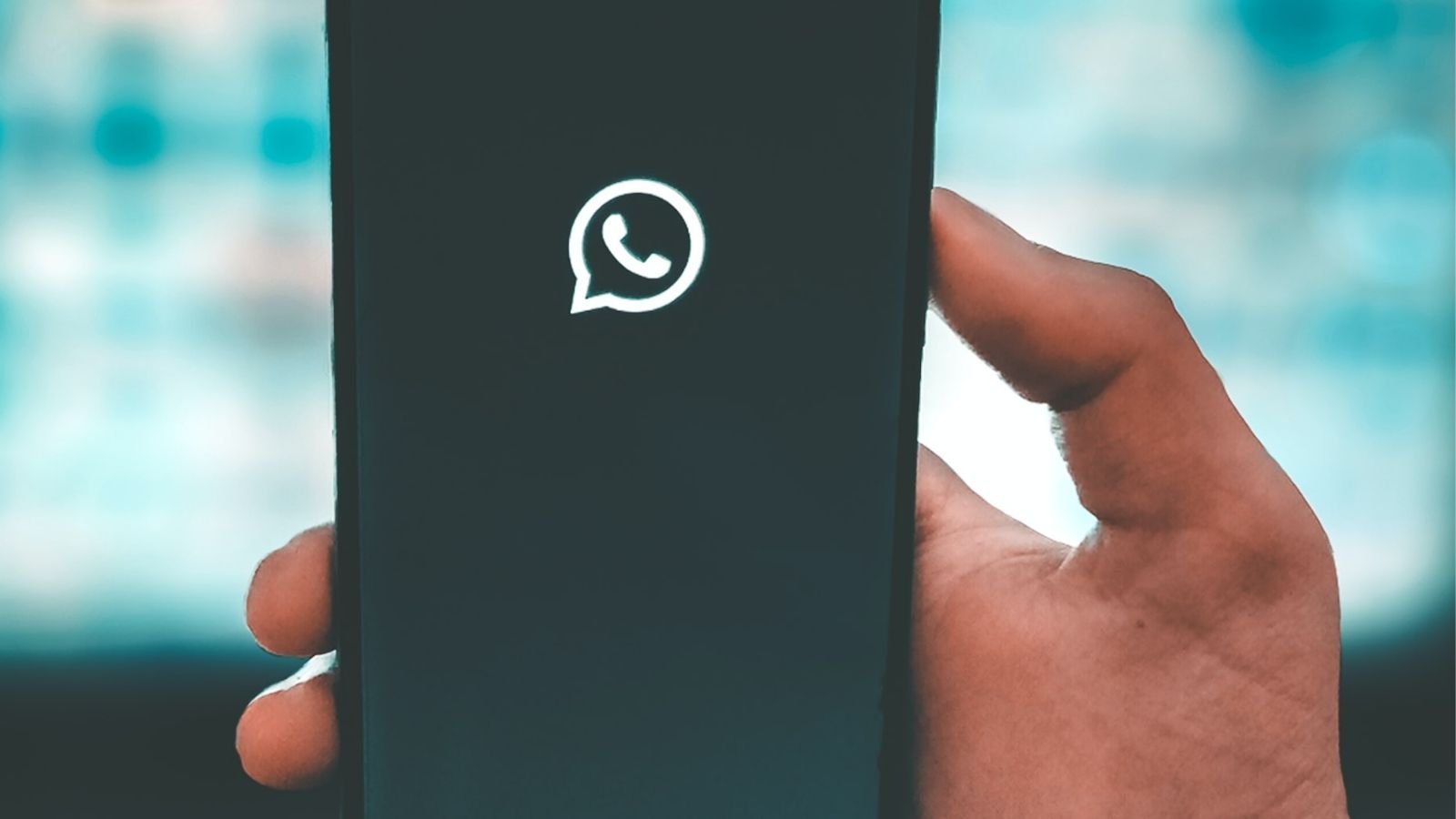 WhatsApp rolling out 'Fast Playback' feature for voice message