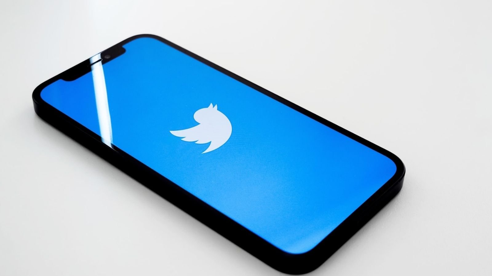 Twitter To Make Some Changes To Fix Disappearing Tweets Issue