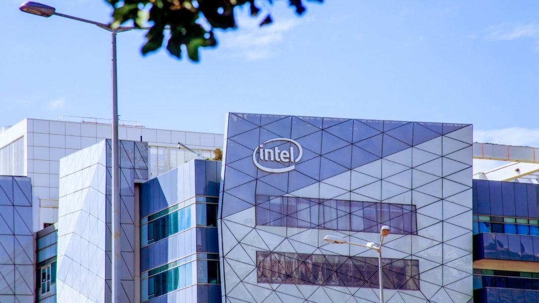 Intel First OneAPI Center