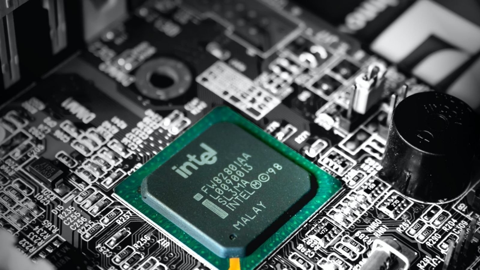 Intel Chip Manufacturer
