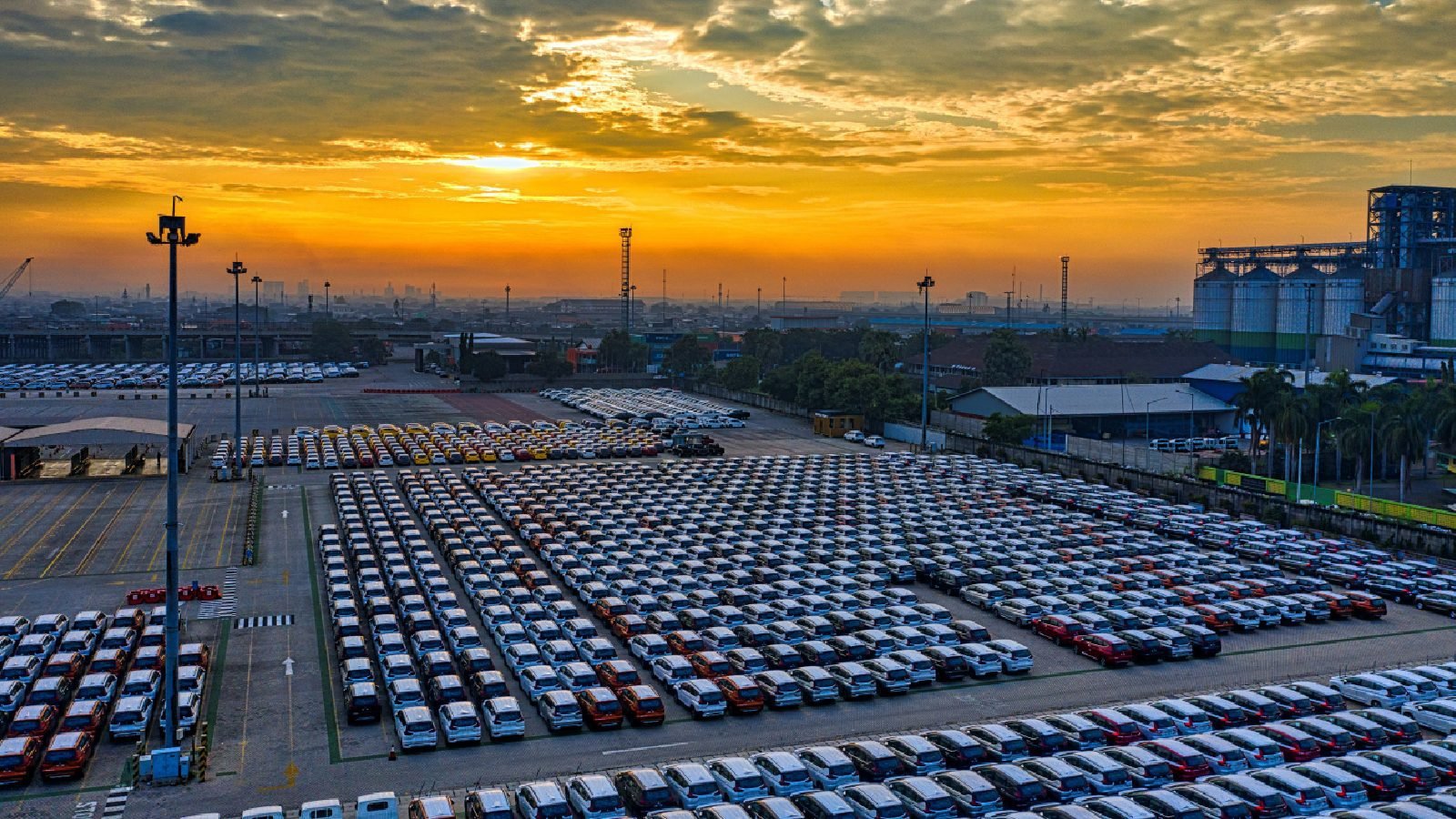 Fines On Gas Guzzling Automakers