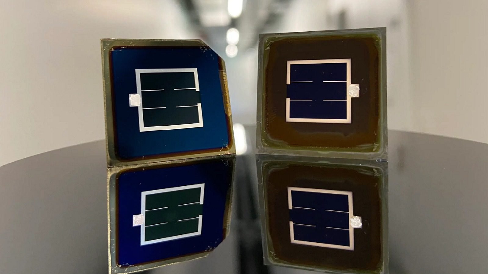 Perovskite silicon solar cells
