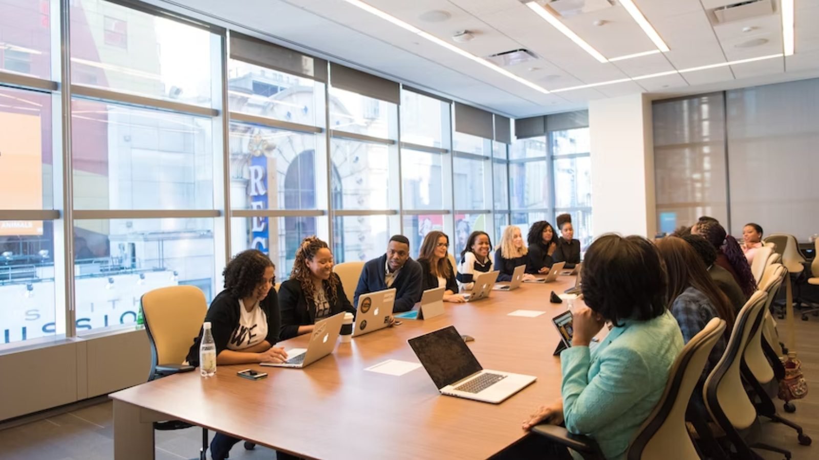 Future Management Business