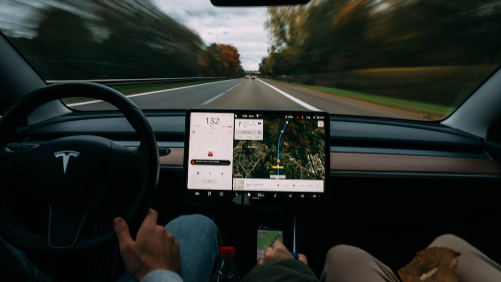 Tesla Model S and Y Autopilot Safety