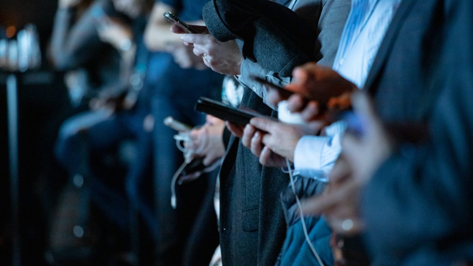 Global Smartphone Production