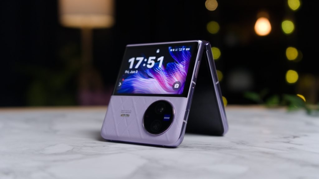 Vivo X Flip Smartphone