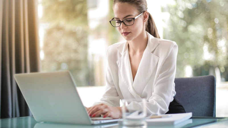 support person using laptop