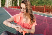 fitness smartwatches for women